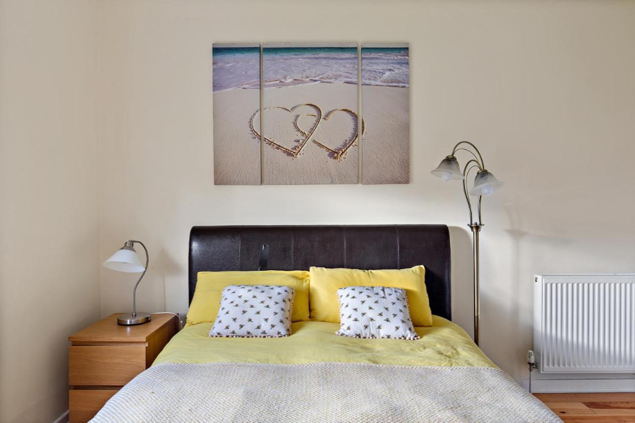 Cosy 2-Bdr Apartment & 15 Minutes To Edinburgh By Train & Free Parking Prestonpans Buitenkant foto