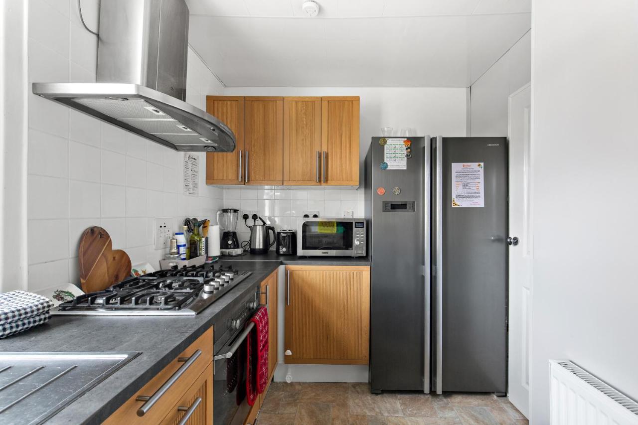 Cosy 2-Bdr Apartment & 15 Minutes To Edinburgh By Train & Free Parking Prestonpans Buitenkant foto