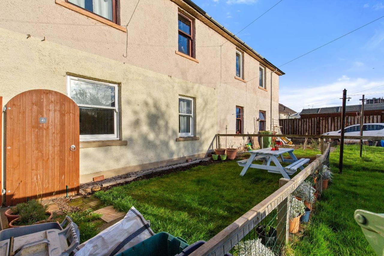 Cosy 2-Bdr Apartment & 15 Minutes To Edinburgh By Train & Free Parking Prestonpans Buitenkant foto
