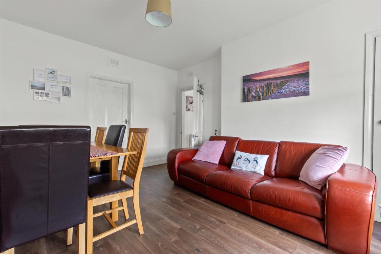 Cosy 2-Bdr Apartment & 15 Minutes To Edinburgh By Train & Free Parking Prestonpans Buitenkant foto